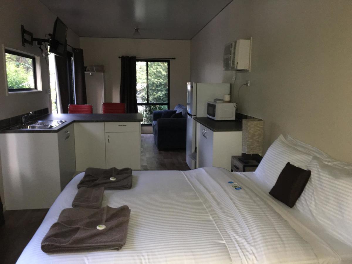 Mapleton Cabins & Caravan Park Esterno foto